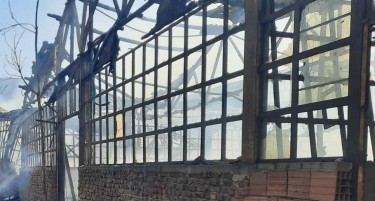 Азбест горел во „Треска“