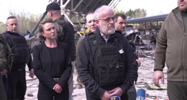 Џафери е во посета на Украина: Сликите потсетуваат на Косово и Сребреница