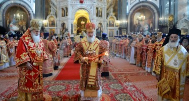 БУГАРСКИ ТЕОЛОЗИ И МЕДИУМИ: Скандал! Скопје ја украде Бугарската Охридска Архиепископија од Бугарија