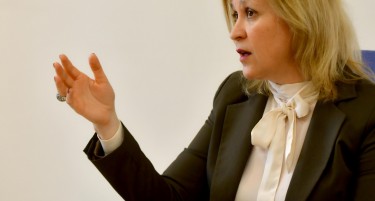 ИМА И ЗВУЧНИ ИМИЊА НА ФУНКЦИОНЕРИ ЗА КОИ СЕ ПОЧНАТИ ПОСТАПКИ - Кабинетот за добро владеење на Грковска ги испраќа сите сомнежи до надлежните институции