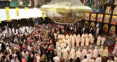 СИТЕ ХРАМОВИ И МАНАСТИРИ СЕ ДАДЕНИ НА НОВАТА АВТОКЕФАЛНА ЦРКВА: СПЦ го отстапува на користење целиот свој имот на МПЦ