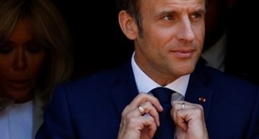 Макрон разговарал со Радев и Ковачевски: Ќе најдеме решение „кога за тоа ќе дојде време“