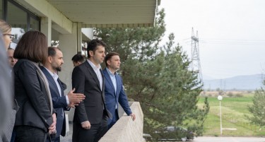 БГНЕС: ПЕТКОВ ПРИЗНА - лично ја водел својата надворешна политика за да го укине ветото за РСМ