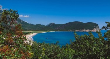 Moмче од Македонија се удави во Црна Гора