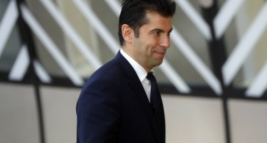 ПЕТКОВ: ПРВ ПАТ БРИСЕЛ ЈА ПОДДРЖА БУГАРСКАТА ПОЗИЦИЈА - Скопје сега има избор за својата иднина