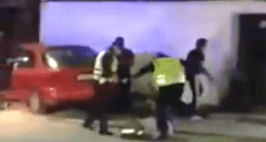 Една година затвор доби полицаецот кој во Битола тепаше Ром