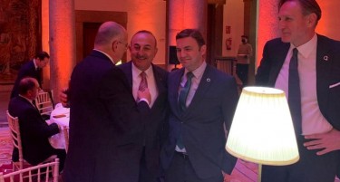 Бујар Османи во Мадрид му се заблагодари на Чавушоглу што Турција одобри прием на Шведска и Финска во НАТО