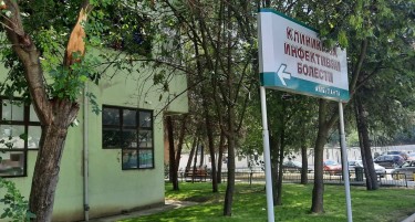 КОРОНА БРОЈКИТЕ РАСТАТ, НЕ ОЧЕКУВА ЛИ СКОРО ВРАЌАЊЕ НА МЕРКИТЕ: Вирусот не мирува, но клиничката форма на заразените е полесна