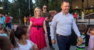 (ФОТО) Градоначалникот на Гази Баба не се одвои од Ламбе Алабаковски