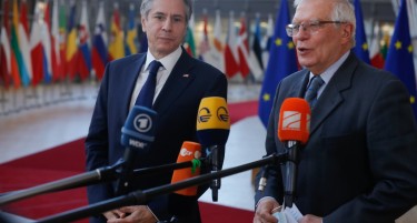 БОРЕЛ И БЛИНКЕН-ПРЕДЛОГОТ Е КОМПРОМИСЕН: „Суверената одлука на Собранието ќе биде важна за придвижување напред“