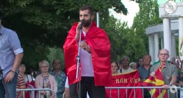 Димитар Атанасовски: Не за македонскиот јазик да биде некаков дијалект