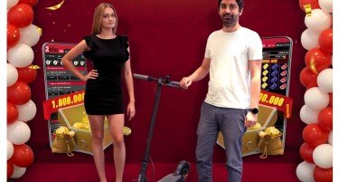 ЕРТАН ДИКА ЌЕ ВОЗИ ЕЛЕКТРО ТРОТИНЕТ БЛАГОДАРЕНИЕ НА НАГРАДНАТА ИГРА „ИГРАЈ, СОБИРАЈ И ОСВОЈ“ НА 2WIN.MK