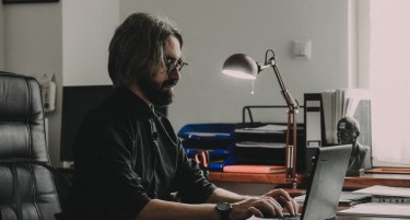 Апасиев ги пофали Данела Арсовска и Косана Мазнева