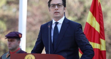 ГО ЗАМОЛИВ ПРОФИРИЈ ДА НИ ДОЗВОЛИ ДА ОДИМЕ ВО ПРОХОР ПЧИНСКИ - шефот на државата ќе оди заедно со владици и со министри