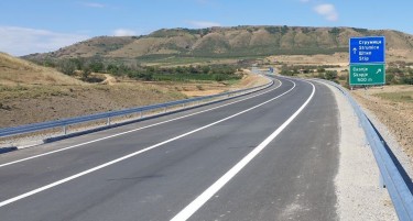 ДЗР: БАВНА ДИНАМИКА, ЗГОЛЕМЕНИ ТРОШОЦИ, ЗАГУБИ, ЗАСТОЈ, многубројни кочници за јавните инвестиции