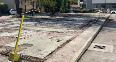 Се расчисти теренот за нов објект каде што изгореа бараките на ЈП Улици и патишта