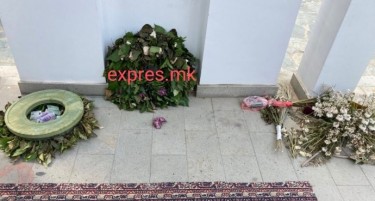 КАДЕ Е ПЛОЧАТА НА ПРОХОР ПЧИНСКИ - на неа се поклони шефот на државата, сега ја нема