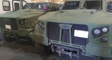 В среда АРМ ќе ги изложи шестте американски оклопни транспортери