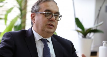 Даштевски: На некои места имаше објавени списоци само на албански, немаше на македонски