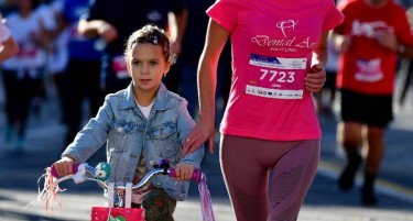 (ФОТОГАЛЕРИЈА) Заврши скопскиот маратон, доминираа мајките