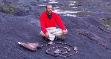 ДЕМИР КАПИЈА ЈА САКАШЕ ПОВЕЌЕ ОД НЕКОИ РОДЕНИ ДЕМИРКАПИЈЦИ - пријателите се простуваат од починатиот руски алпинист Александар Кленов