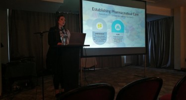 М-р Јелена Мициќ од „Аџибадем Систина“ со презентација на 7.Конгрес на фармацевти