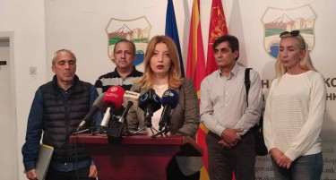 ВОНРЕДНА ПРЕС-КОНФЕРЕНЦИЈА НА АРСОВСКА: Градоначалничката уверува „Скопје има редовно снабдување со вода“