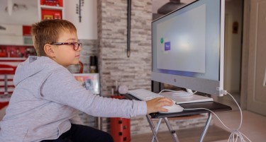 Математичкиот гениј Македон Димитровски поддржан во кампањата „Вложуваме во млади таленти“