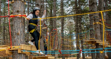 ВИДЕО: Време е за авантура во најголемиот адреналински парк во Македонија!