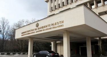 БУГАРСКОТО МНР ГО ДЕМАНТИРА КОВАЧЕВСКИ: „Владата во Скопје е известена за пристигнувањето на Демерџиев“