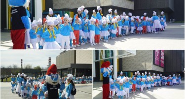 Внимание! Стотици штрумфови и штрумфети го нападнаа Скопје (ФОТО-ВИДЕО ГАЛЕРИЈА)