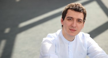 „Волшебникот на пијаното“ Дино Имери со рецитал во Филхармонија