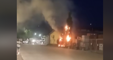 Пожар избувна синоќа во скопски Сарај