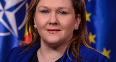 „НЕ МОЖЕМЕ ДА ГО ГЛЕДАМЕ ОВА, А ДА НЕ ПОНУДИМЕ ПОМОШ“: Министерката за одбрана - подаваме рака на пријателска Словенија