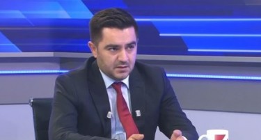 БЕКТЕШИ: Mинималната плата треба да биде од 450 до 500 евра, и во јавниот и во приватниот сектор