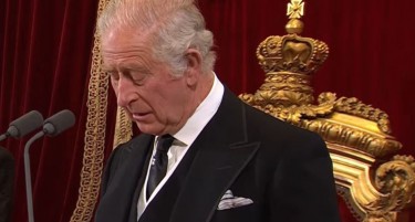 КРАЛОТ ЧАРЛС ЖИВ ЗАКОПАН, ОБЈАВЕНИ ДЕТАЛИТЕ ЗА НЕГОВИОТ ПОГРЕБ: Му дале уште две години живот, еве од каков рак боледува британскиот монарх