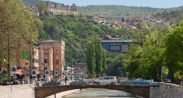 TИНЕЈЏЕРКА ПОЧИНА ВО САРАЕВО ПО ВАДЕЊЕ НА ЗАБ: Се развил воспалителен процес кој довел до сепса