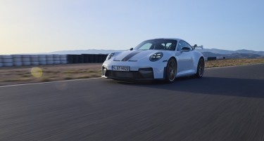 ПРЕМИЕРА: Претставени новите Porsche  911 GT3 и 911 GT3 со Touring пакет