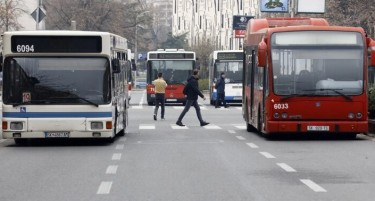 СОВЕТНИЦИТЕ НА ГРАД СКОПЈЕ ГО ИЗГЛАСА ЗАКЛУЧОКОТ - градоначалничката да достави измени на надоместокот за превоз на патници