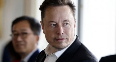 МАСК ЗА ТРАМП: Без мене немаше да ги добие изборите, каква неблагодарност