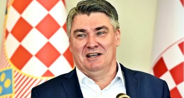 МИЛАНОВИЌ ДАВА ПОДДРШКА НА КОСОВО: Повика европските земји кои не го признале, да го сторат тоа