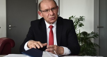 Коцевски: Еден примерок вештачење на сомнителниот мазут чини 1.500 евра, а треба да провериме 300