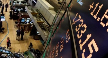 Паднаа акциите на фирмите фокусирани на вештачка интелигенција: Еве што да купувате