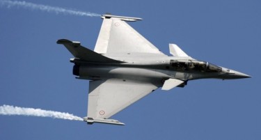 СРБИЈА ЌЕ КУПИ 12 АВИОНИ „РАФАЛ“: Државата се задолжува со 1,9 милијарди евра