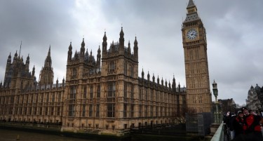 РЕСЕТИРАЊЕ НА БРЕГЗИТ: Британија не сака целосно да биде сама!