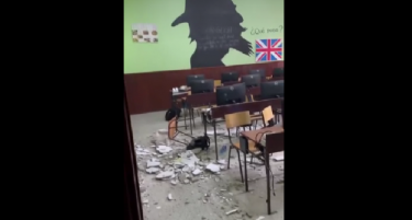 ВО УЧИЛИШТЕ ВО СРБИЈА: Се урна таван, повреди ученичка