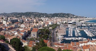 СЕ ОДРЖУВА КАНСКИОТ ФЕСТИВАЛ: Во градот снема струја