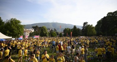 Скопските улици забележаа рекорден број учесници на „Вози право, вози здраво“ vol.9 со позитивна порака