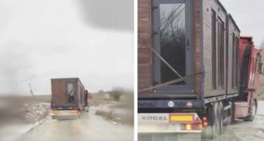 (ВИДЕО) УКРАИНЦИТЕ ОБЈАВИЈА НОВИ СНИМКИ: Eве како ги пренеле дроновите во Русија