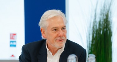 ИНТЕРВЈУ ОЛЧАК: Младите мора да ги заштитиме од пристап до тутунски производи, но на возрасните пушачи сакаме да дадеме шанса за промена